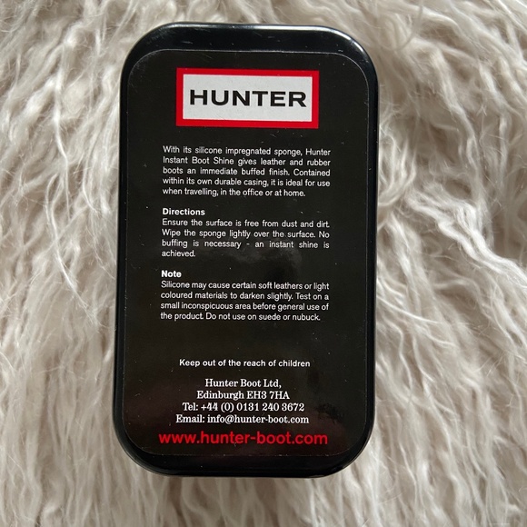 Hunter Instant Boot Shine - Picture 2 of 3